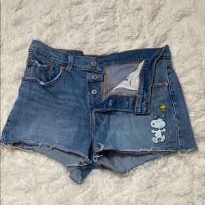 Vintage Levi Strauss Peanuts shorts